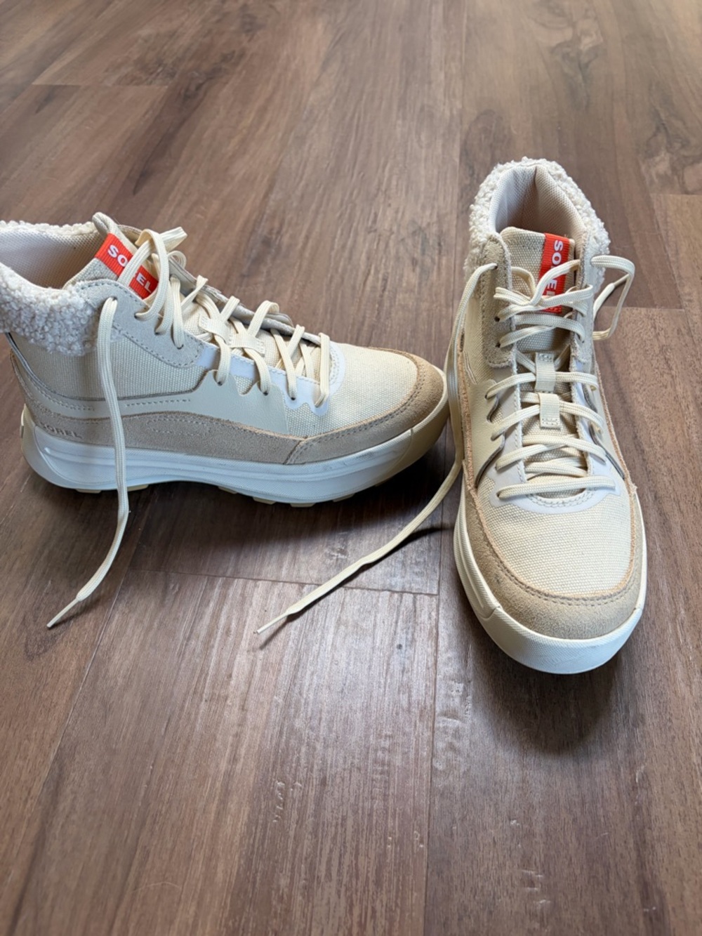 Sorel Cream Lace-Up Sherpa Trim High-Top Boots - Picture 3 of 6